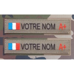 Bande patronymique Kaki avec Drapeau et groupe sanguin (par 2)