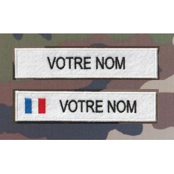 Bande patronymique sur feutre blanc par 2 (1 avec et 1 sans drapeau)
