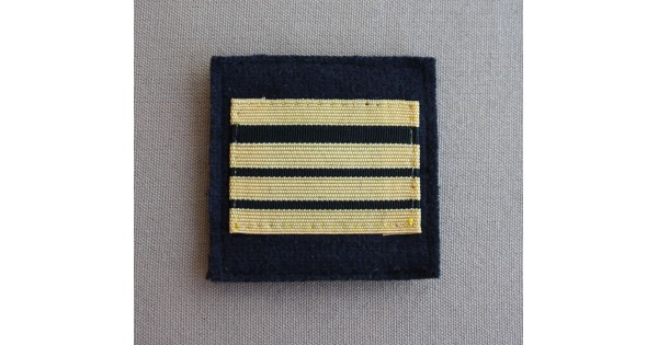 Commandant (VENDU PAR DEUX)