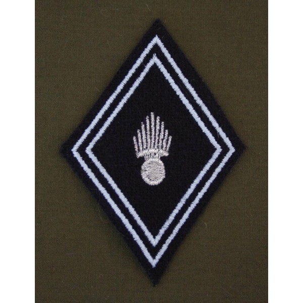 Losange  Régiment de Hussards Sous-officiers / officiers (VENDU PAR 2)