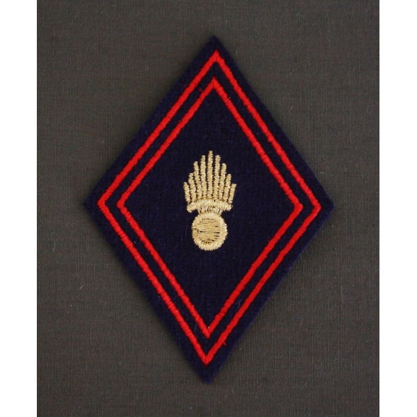 Losange Infanterie Sous_officiers / Officiers (VENDU PAR DEUX)