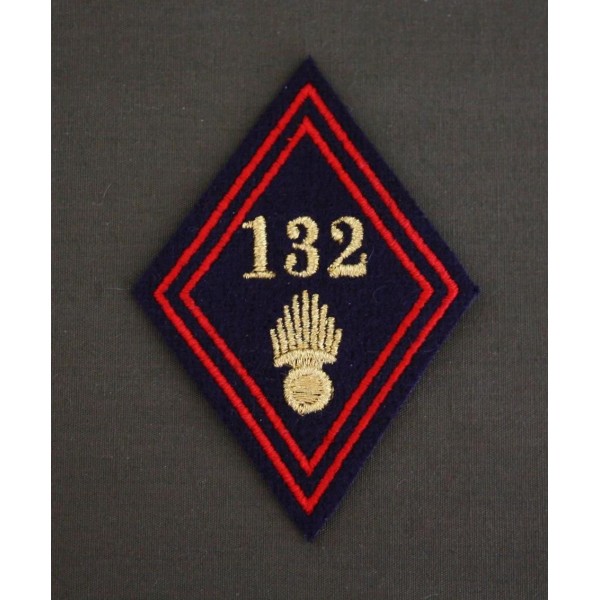 Losange 132 Régiment d'Infanterie Sous-officiers / Officiers (VENDU PAR DEUX)