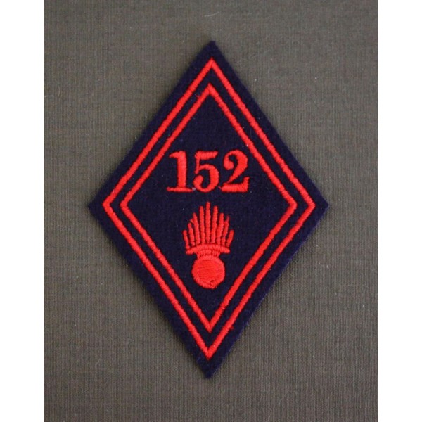 Losange 152 Régiment d'Infanterie Troupes (VENDU PAR DEUX)