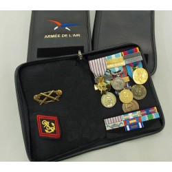 Housse porte-médailles Personnalisée